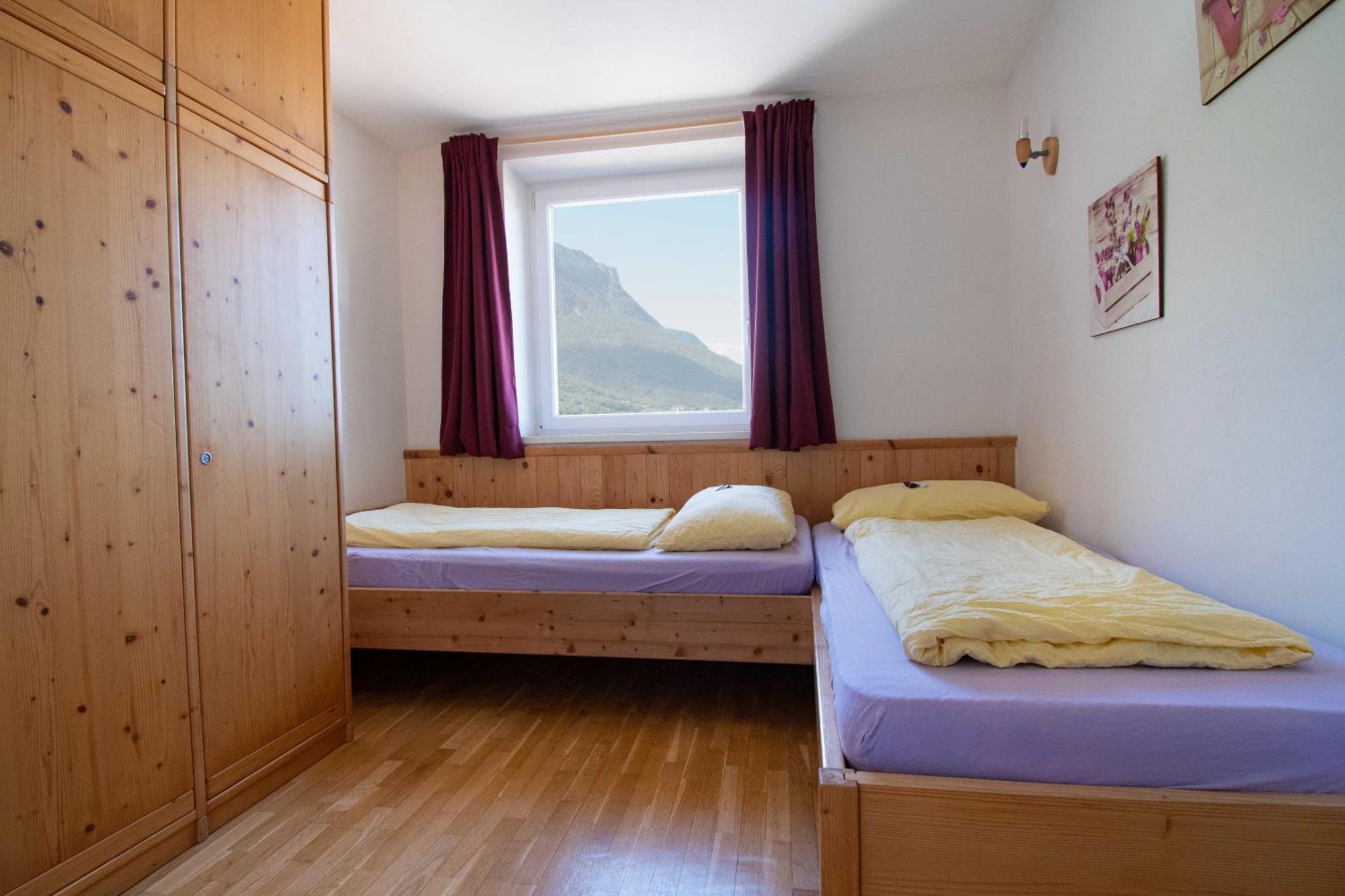Melaniesguesthouse 4 Zimmerwohnung 칼다로 외부 사진